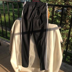 BRAND NEW Authentic Adidas Tapered Sports-pants